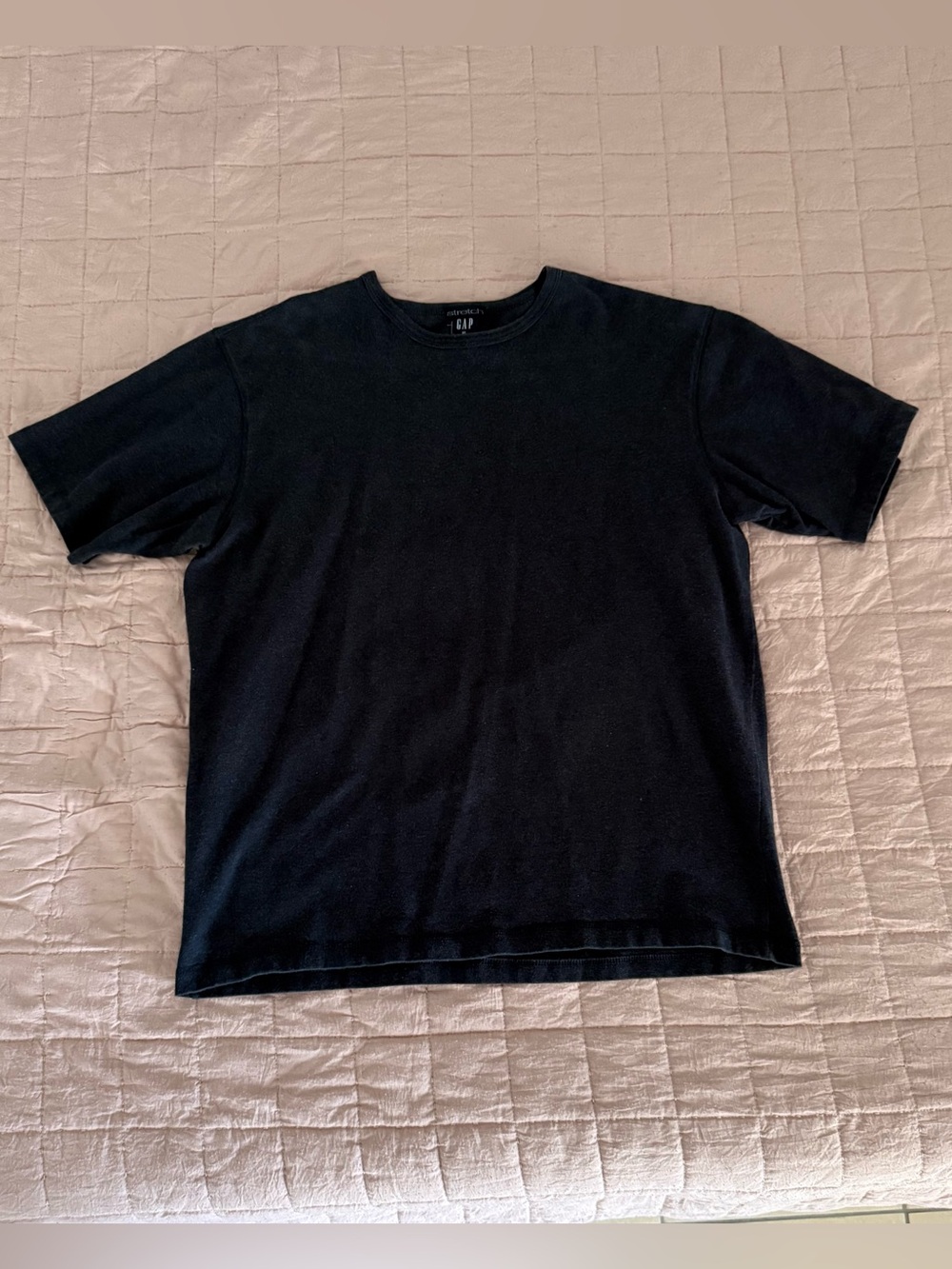 GAP Black Short Sleeve Crewneck Tee
